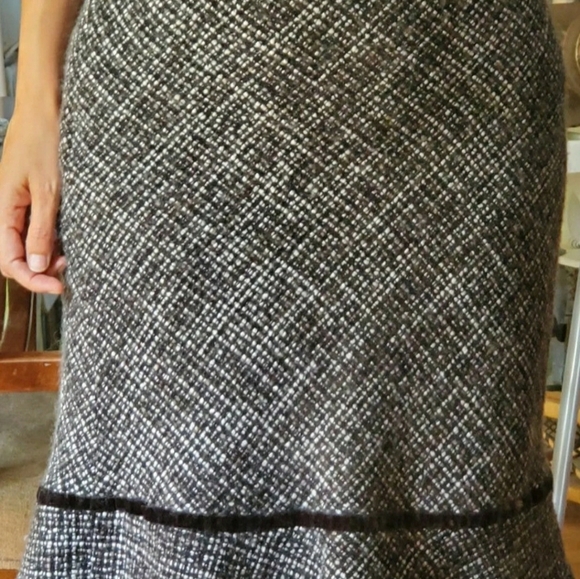 GAP Wool Flare Skirt - Picture 5 of 7